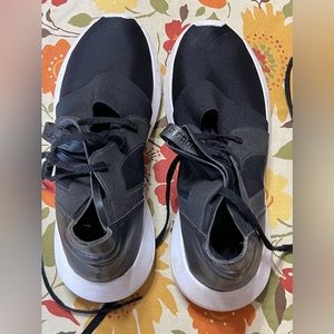 Adidas Womens Tubular Defiant Core Black Running Shoe Sneaker  - S75897 Size 8.5